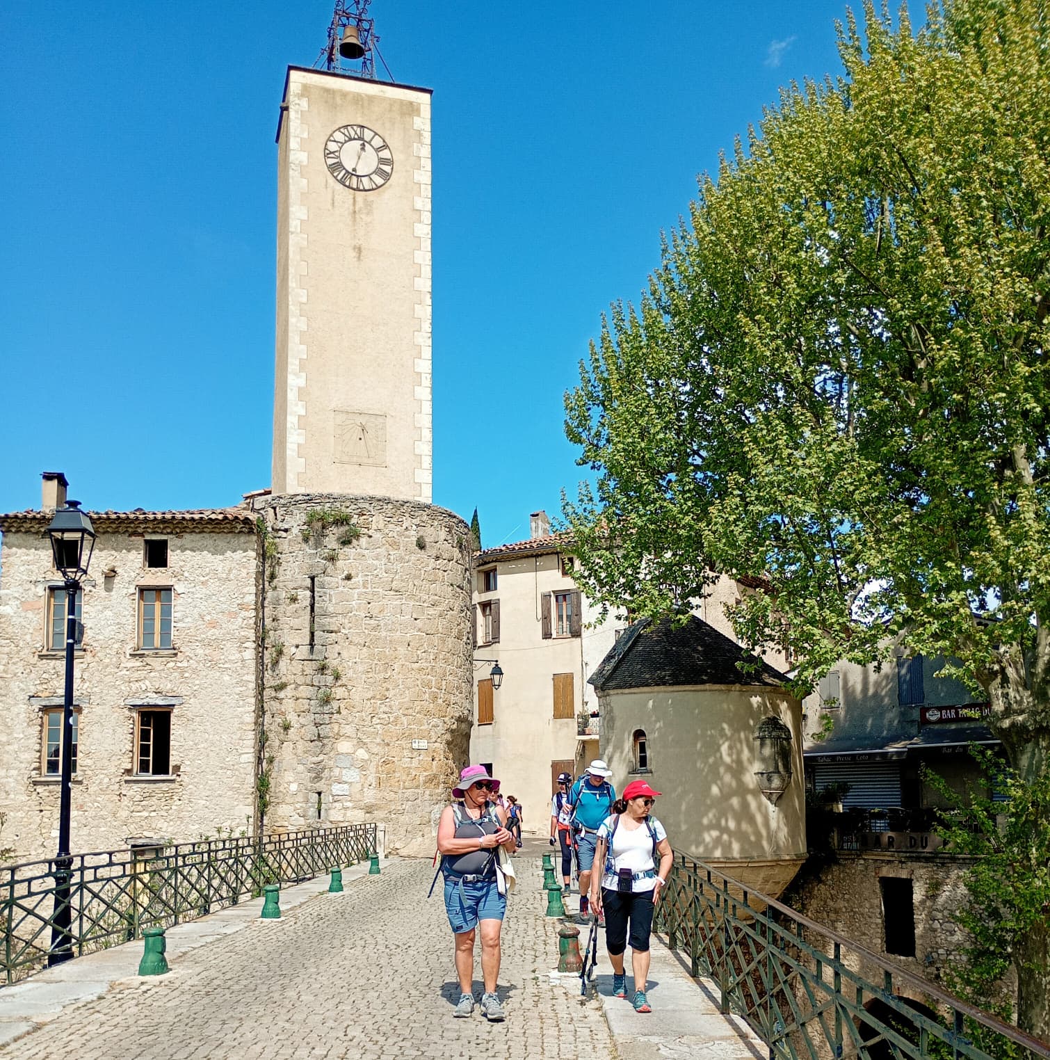 WhatsApp Im4 19 at 19.30.39